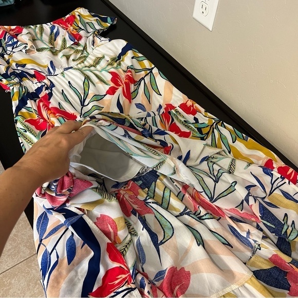 Flying Tomato One shoulder ruffle floral tropical print tiered maxi dress, L - Picture 10 of 15